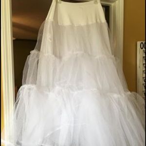David’s Bridal ballgown slip